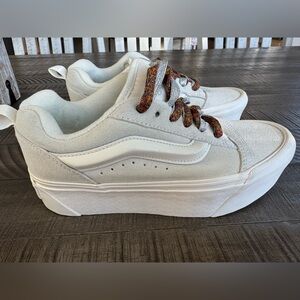 Vans Knu Stack Chunky Canvas Sneakers W/Multicolor Laces Women’s Size (NEW)